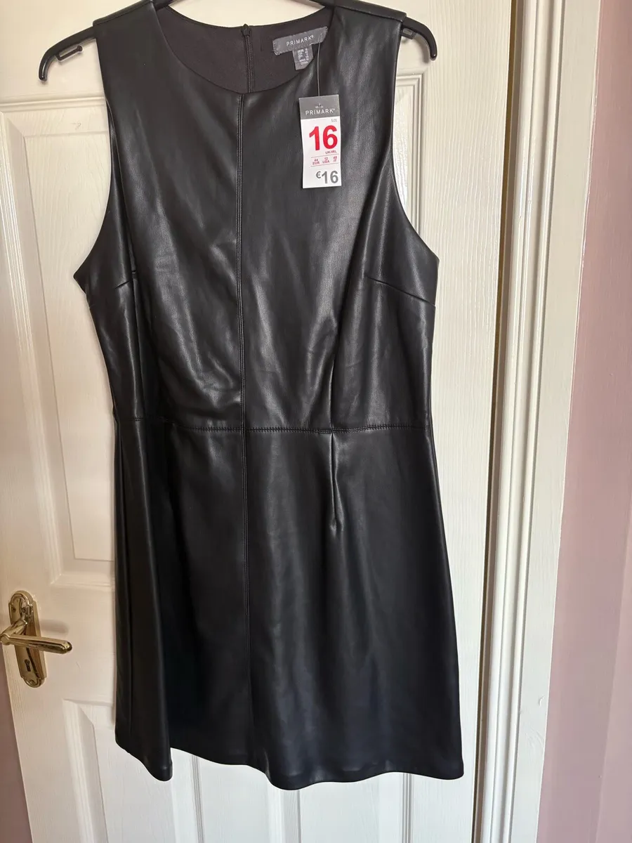 Ladies dress - Image 2