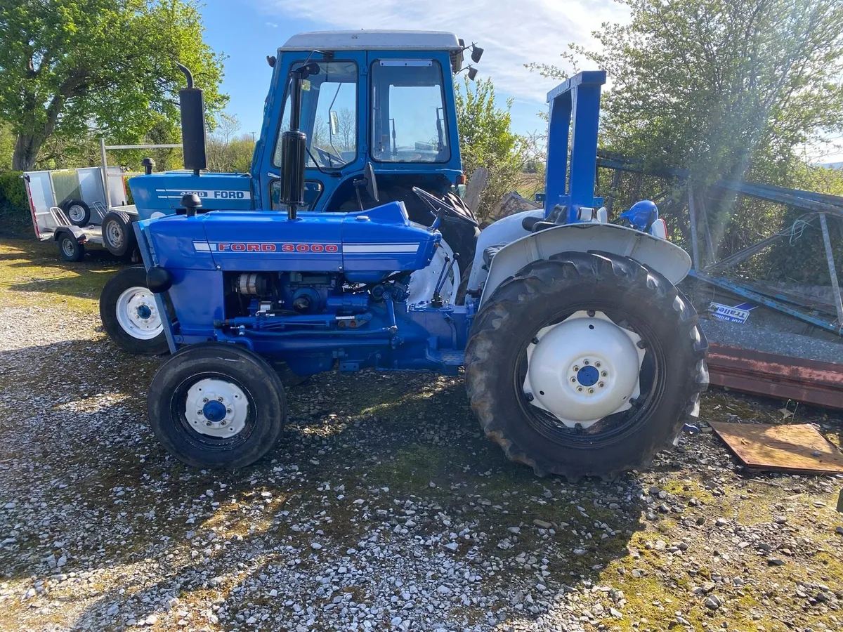 Tractors and trailers - Image 3