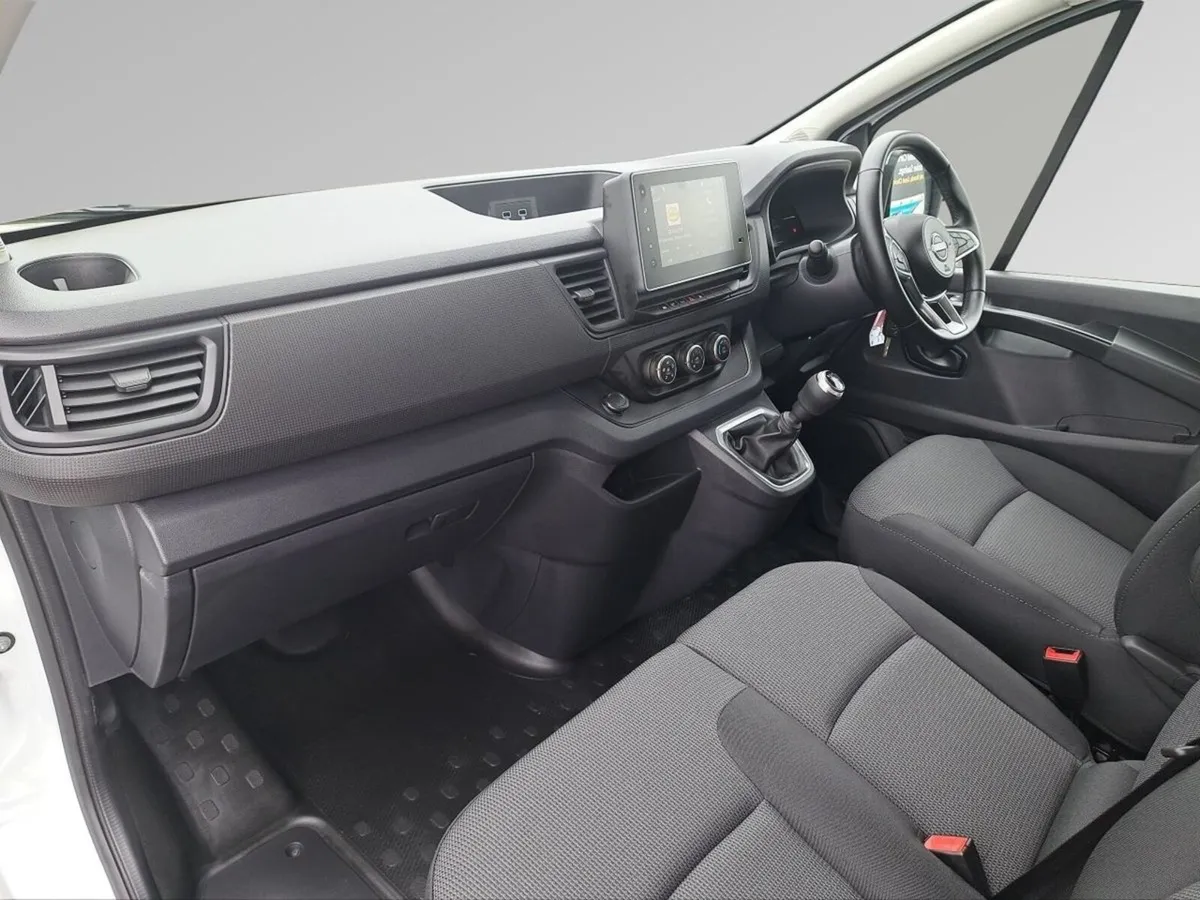 Nissan Primastar L2H1 150 SV PREMIUM - Image 4