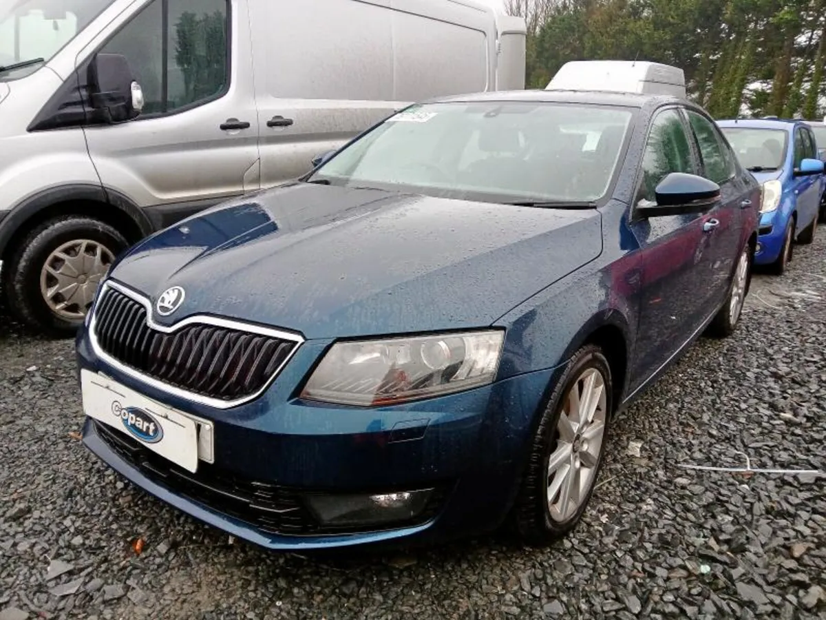 2013 Skoda Octavia 2.0TDI BREAKING / PARTS - Image 1