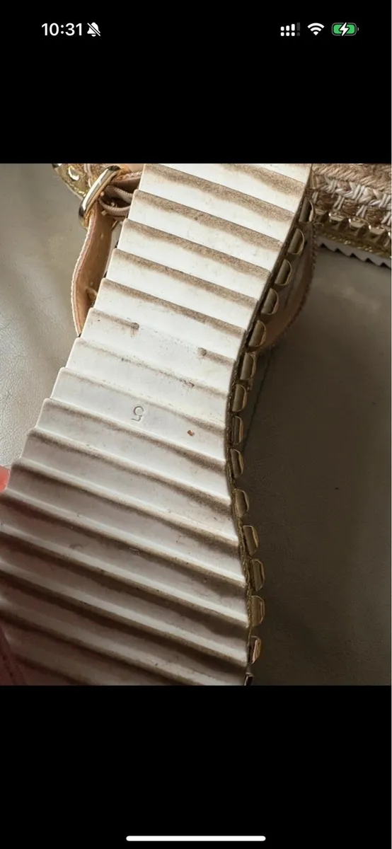 Ladies sandals - Image 4