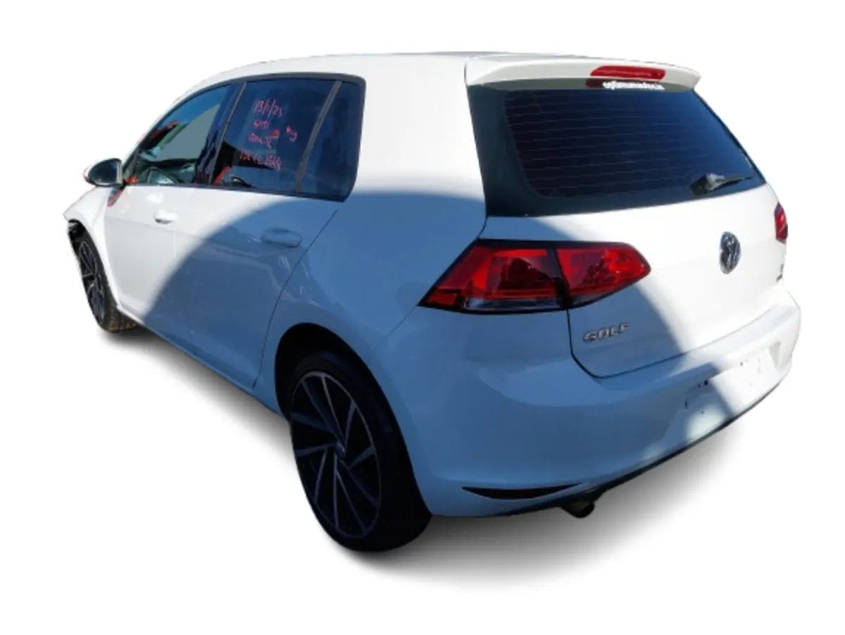 2013 VOLKSWAGEN GOLF For Breaking/Dismantling - Image 4