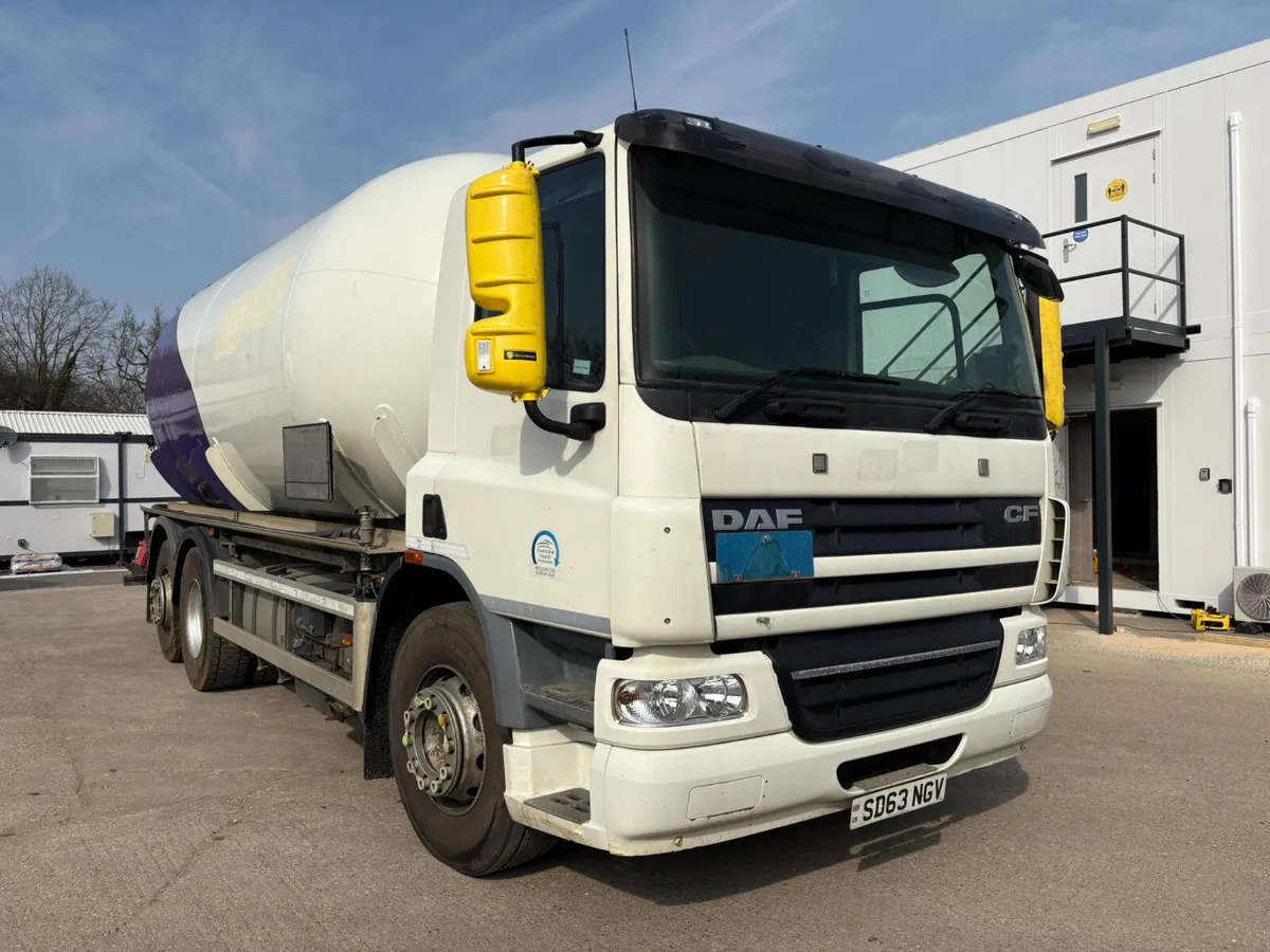 DAF CF75.360 BULK LPG TANKER - Image 1