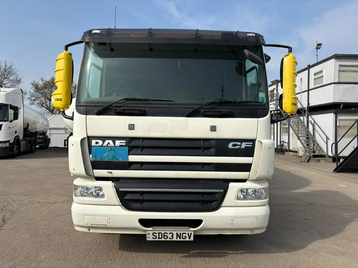 DAF CF75.360 BULK LPG TANKER - Image 3