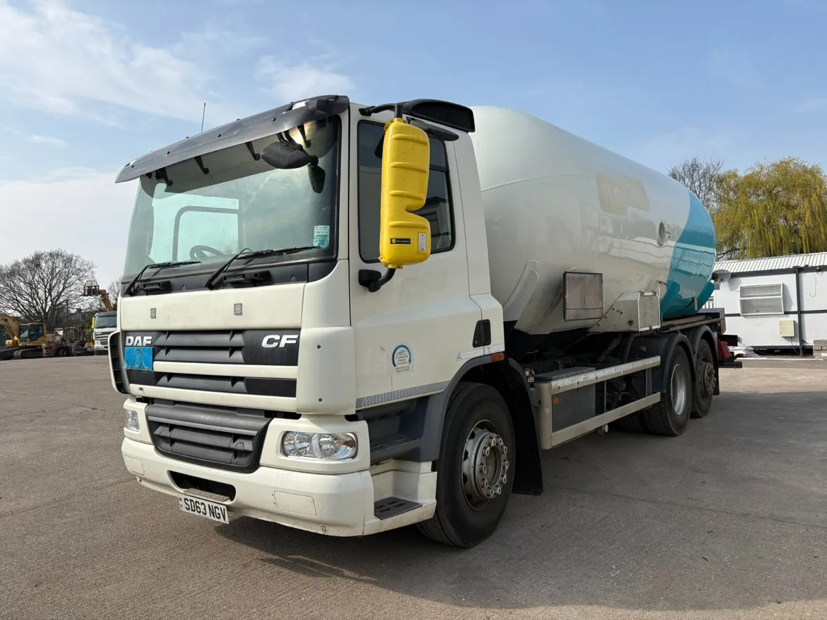 DAF CF75.360 BULK LPG TANKER - Image 4