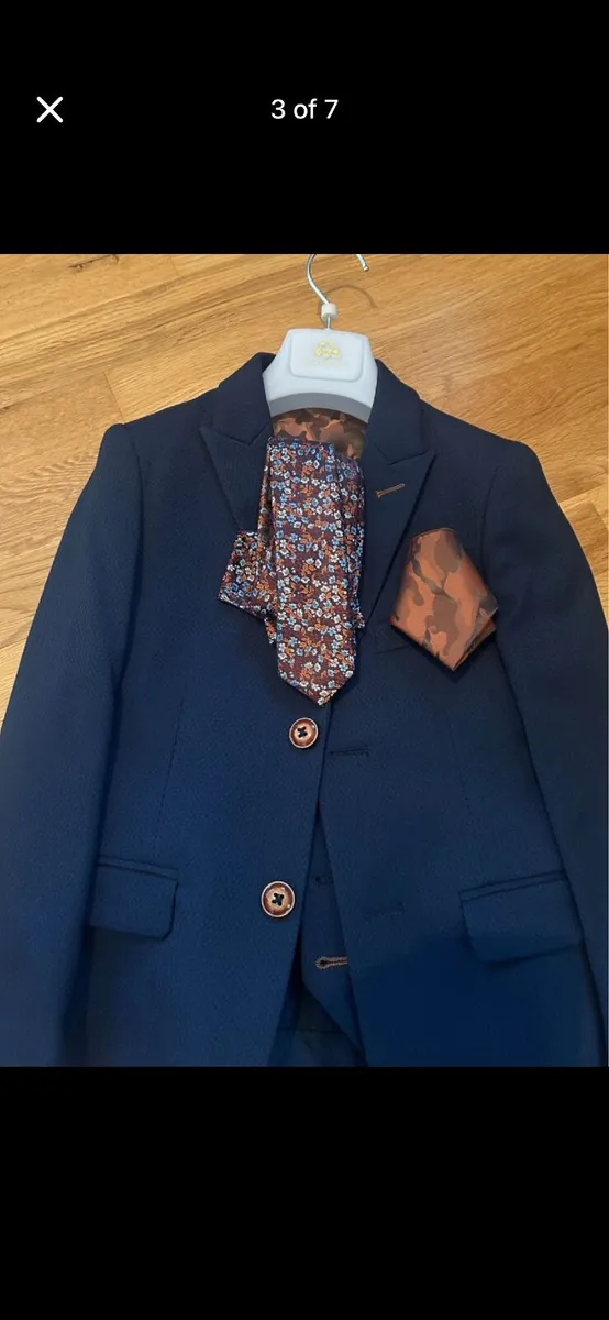 Boys communion suit - Image 4