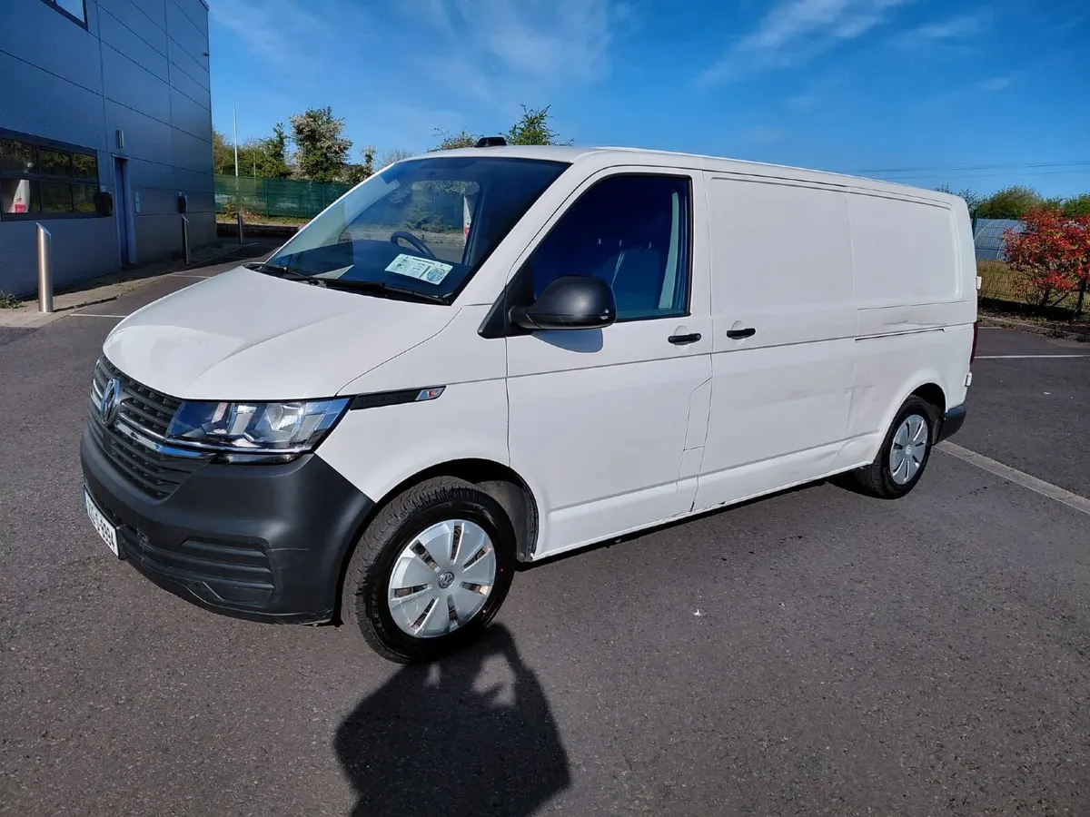 Volkswagen Transporter 2022 - Image 4