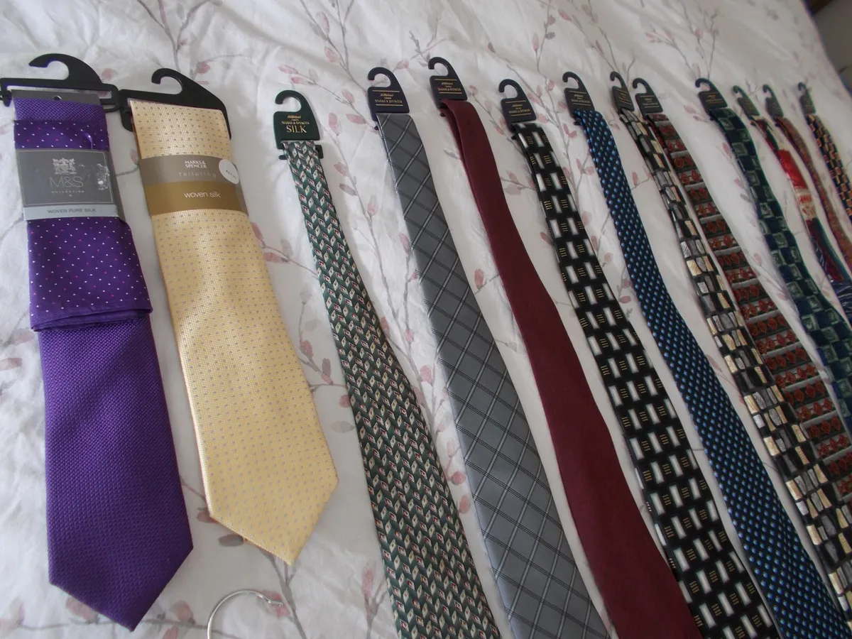 Lot of 24 Men's Ties  ***All New*** - Image 3