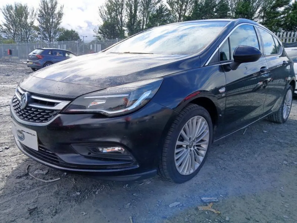 2017 Vauxhall Astra Elite 1.6D BREAKING / PARTS - Image 1