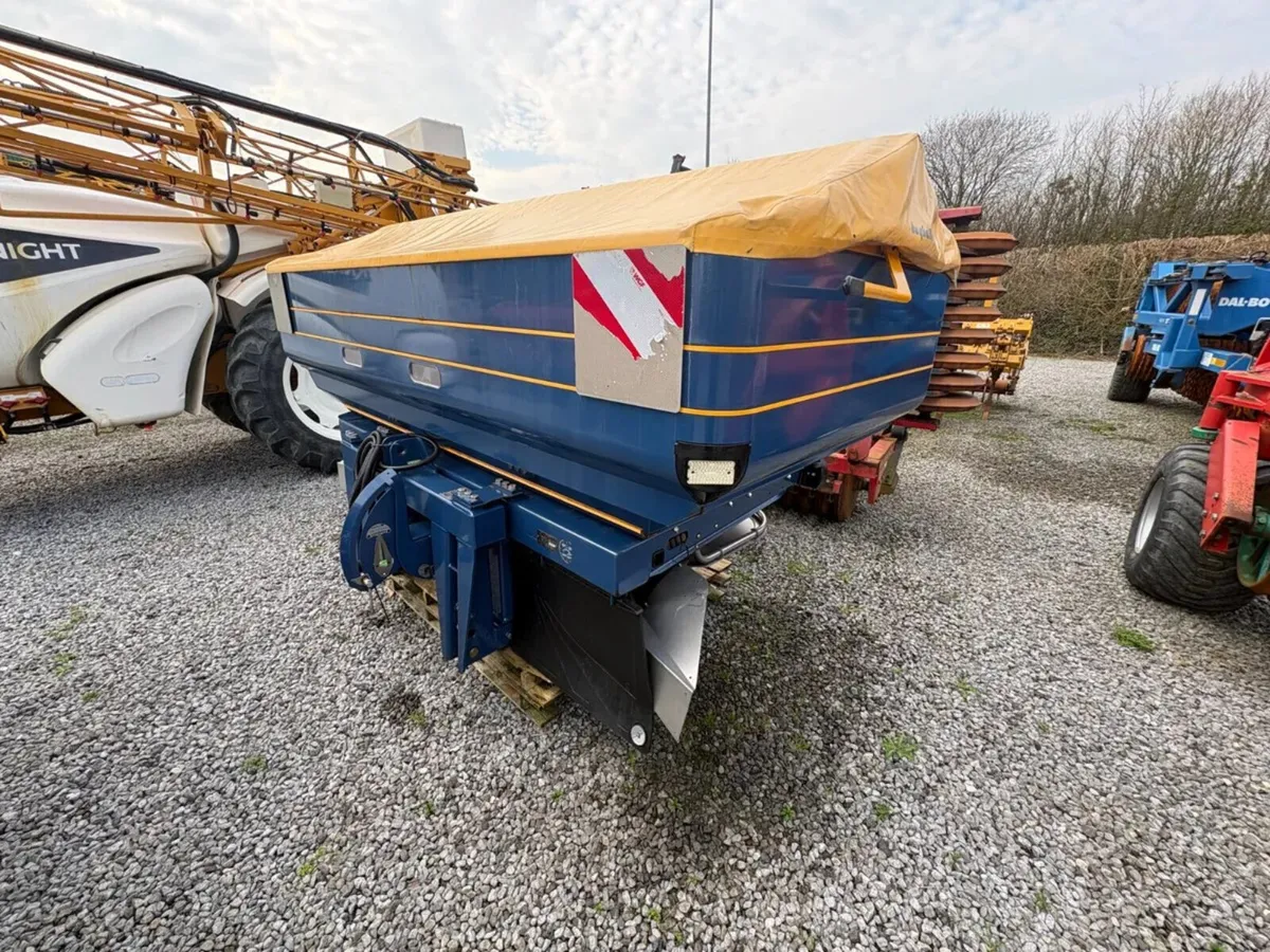BOGBALLE FERT SPREADER - Image 4