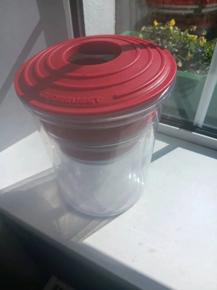 Le creuset - Image 1