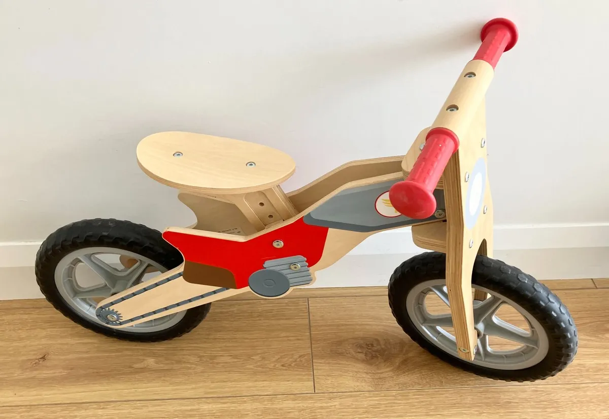 Balance Bike - Image 3