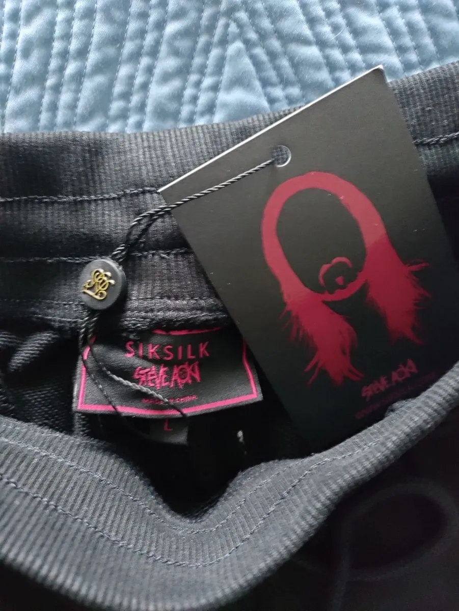 SikSilk X Steve Aoki shorts L New - Image 3