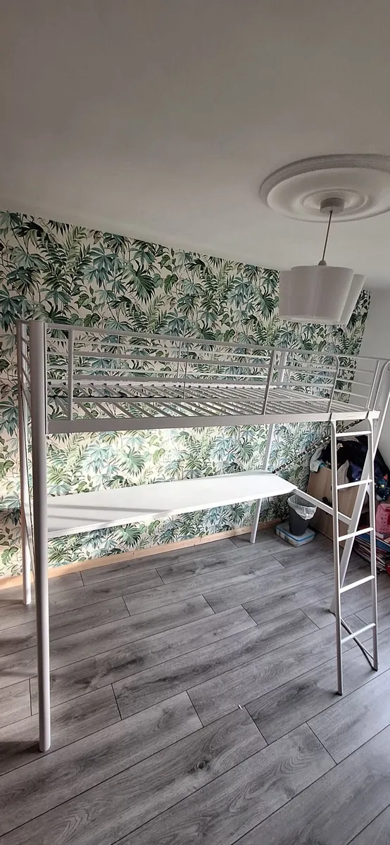 Bunk bed desk - Image 2