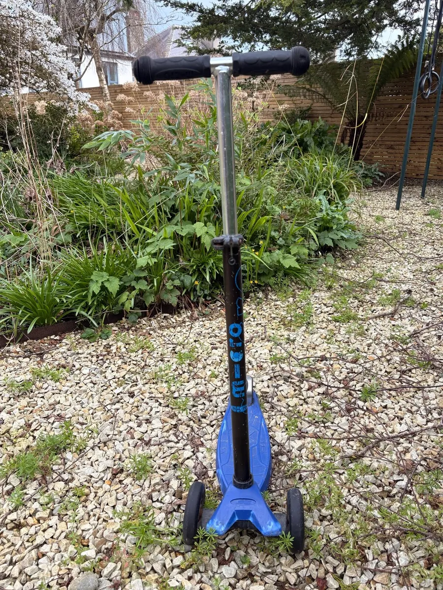 Micro Scooter - Image 2