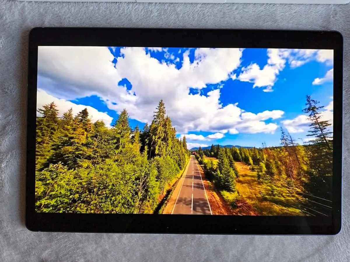 Samsung Galaxy Tab S10+ - Image 3