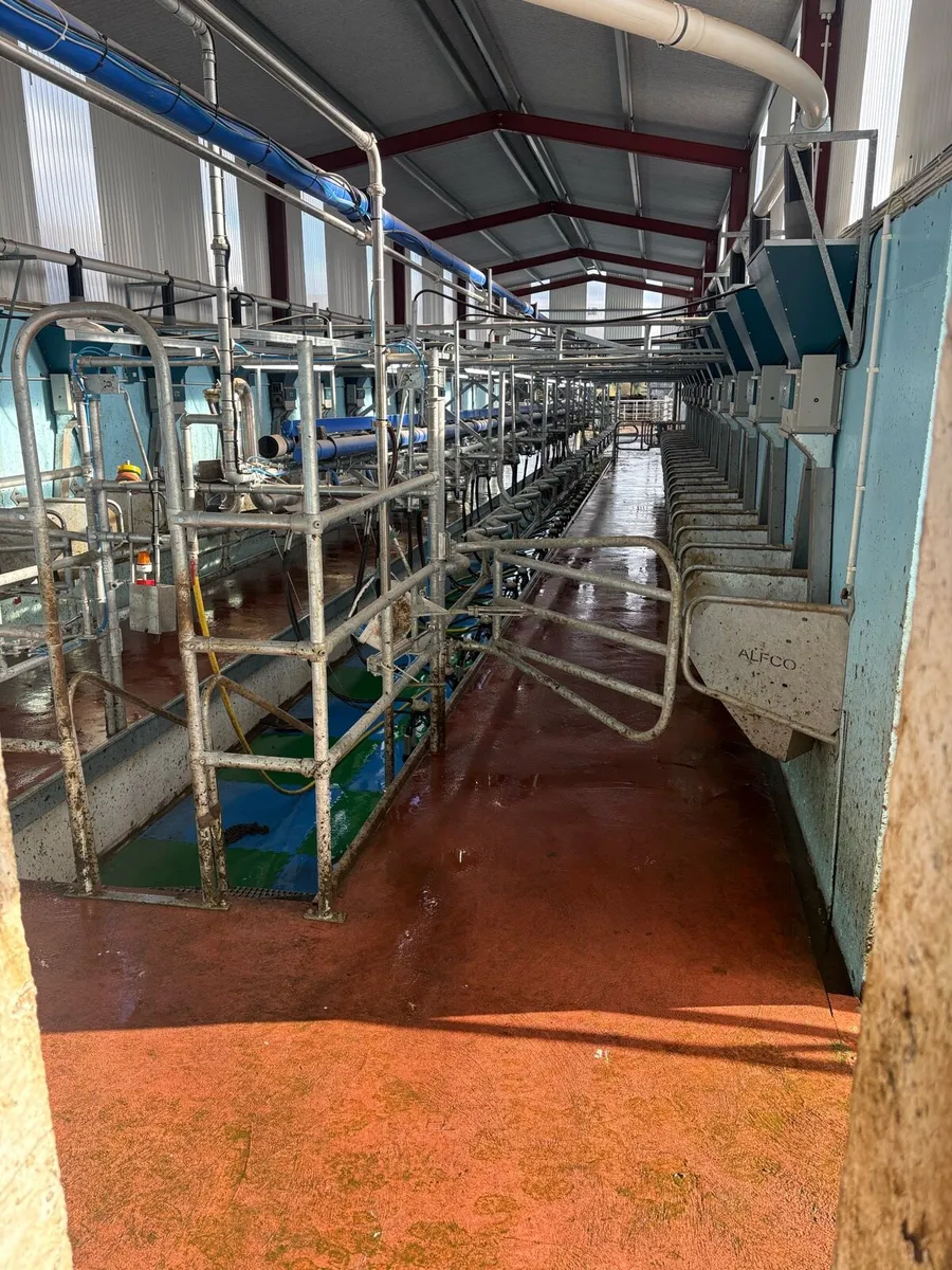 Relief milker