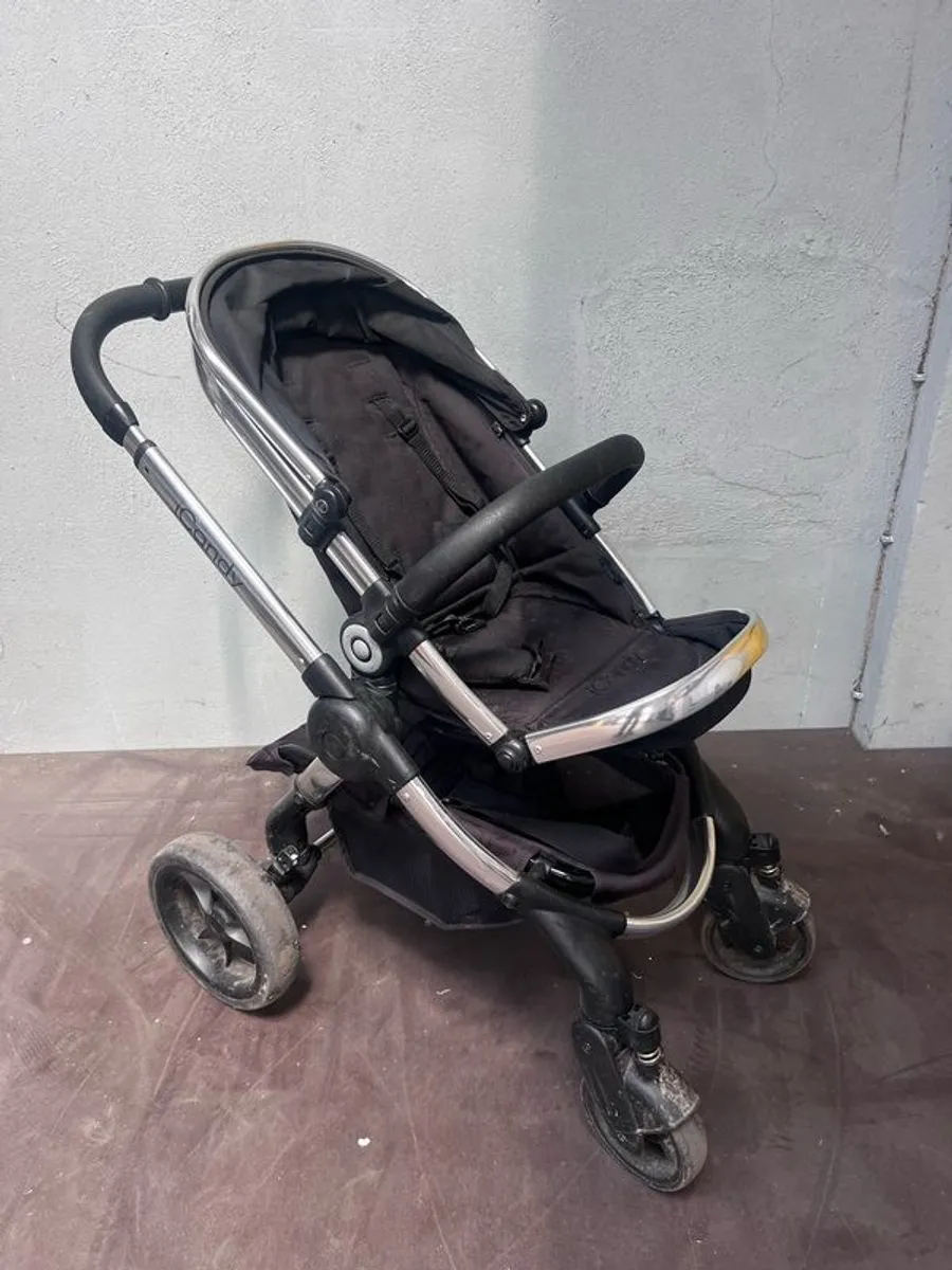 Icandy Buggy and carrycot - Image 2