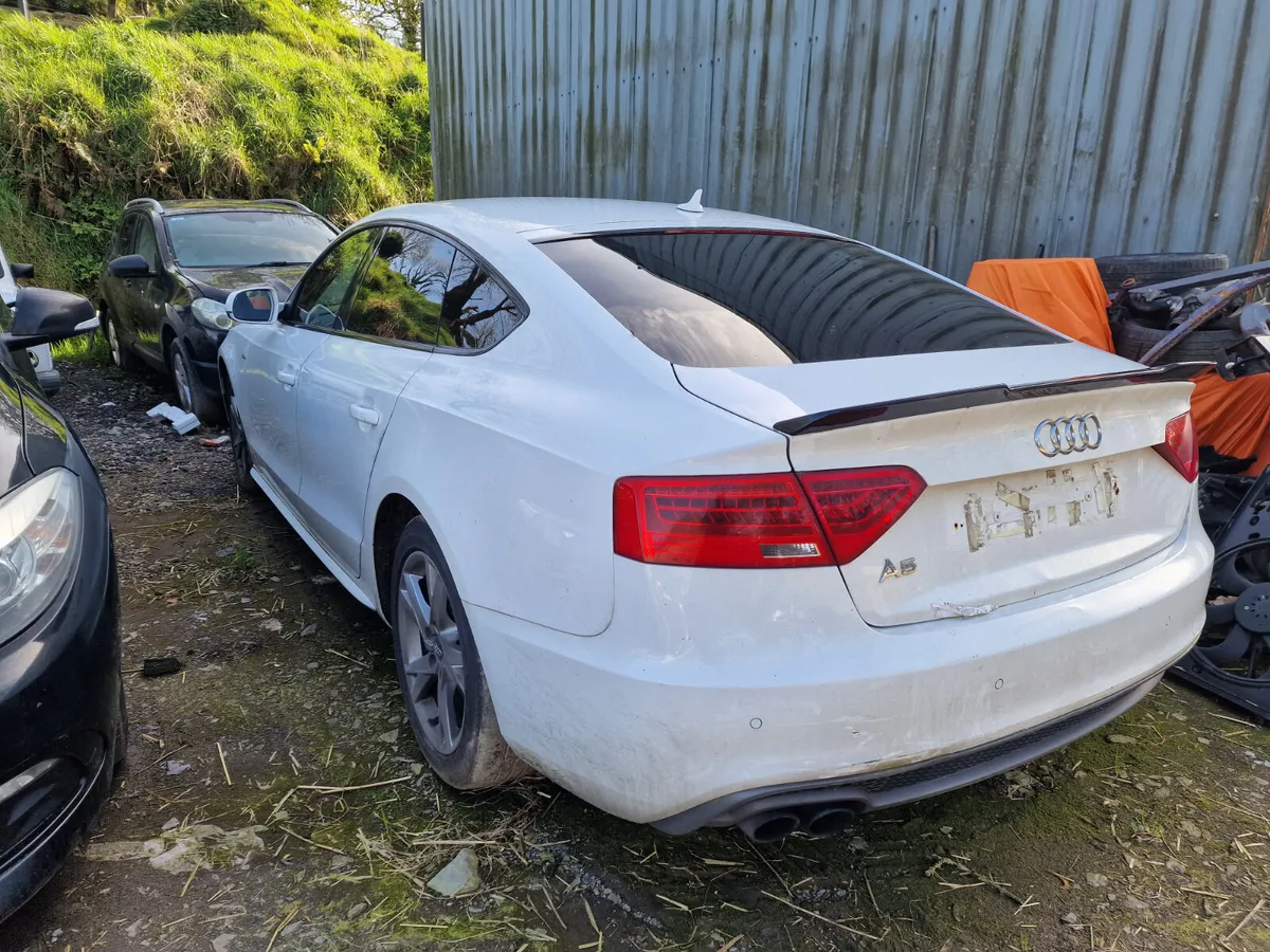14 AUDI A5 S-LINE AUTO (NEEDS GEARBOX) - Image 4