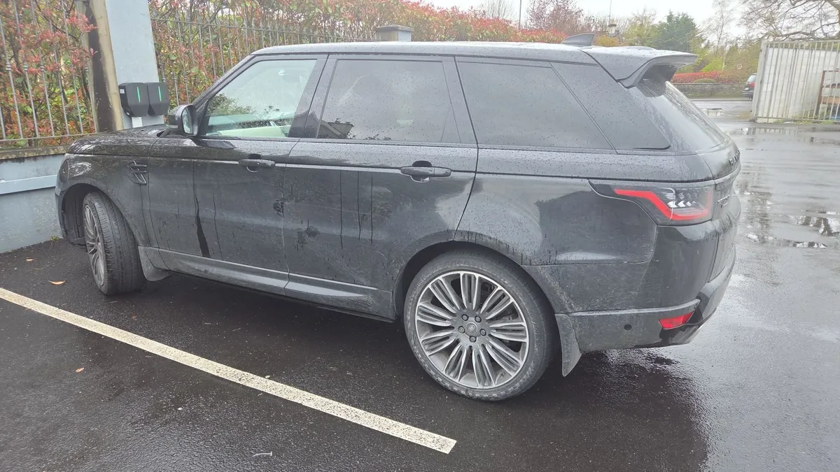 Land Rover Other 2020 - Image 2