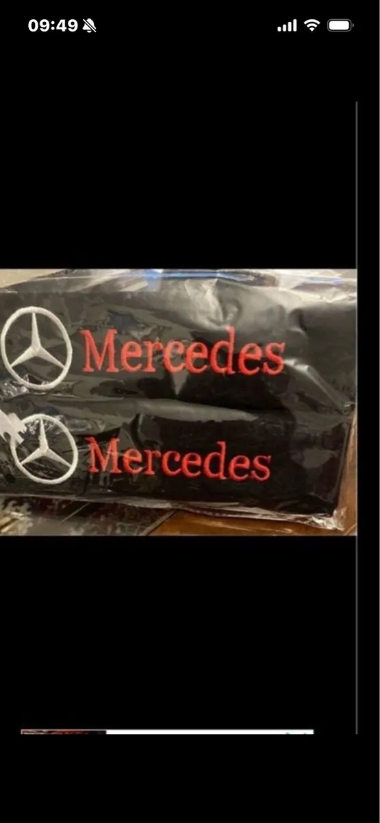 Mercedes Seat Belt Cushion Set - Image 1