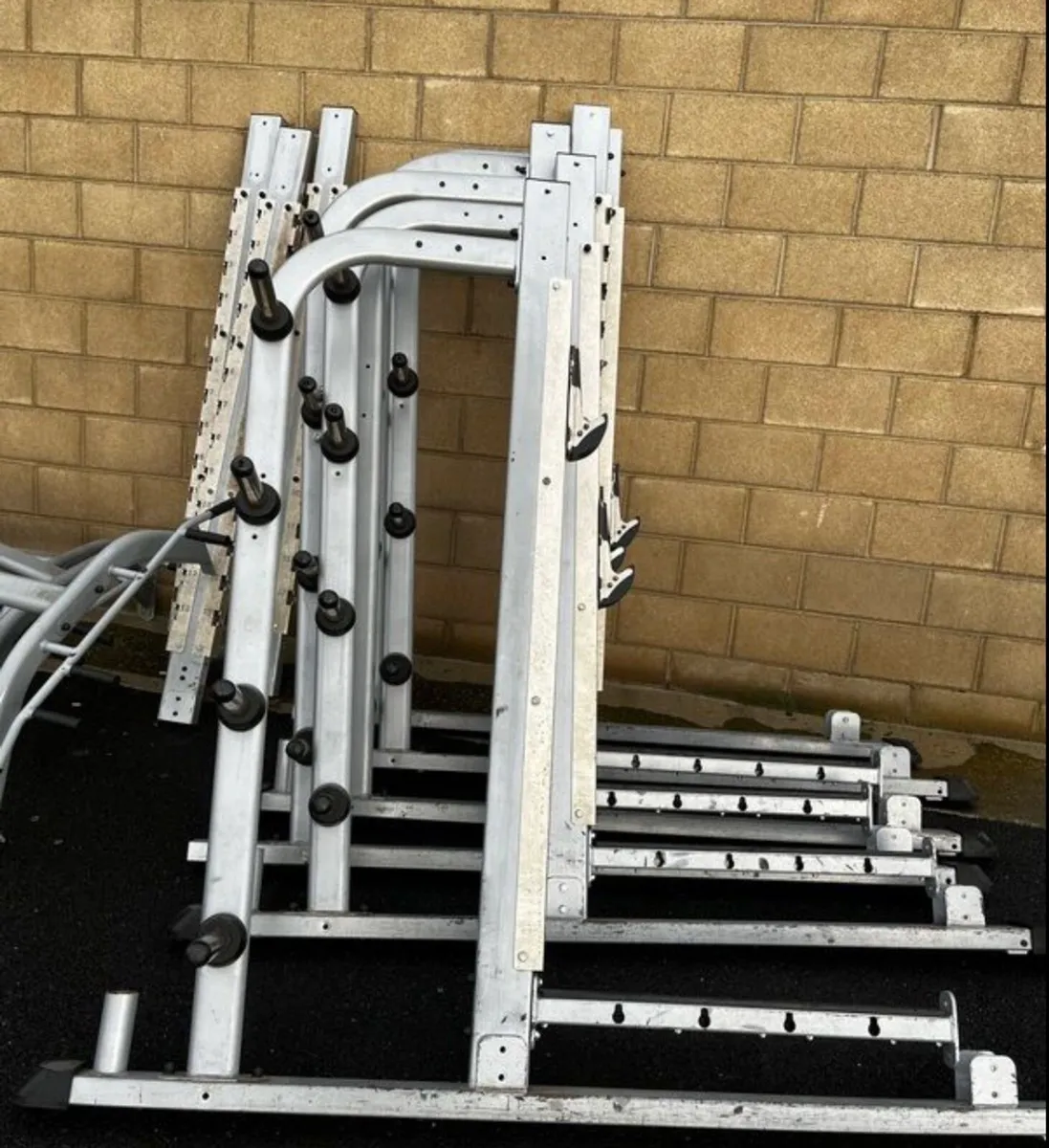 Indigo fitness power tack cage & matching bench - Image 4