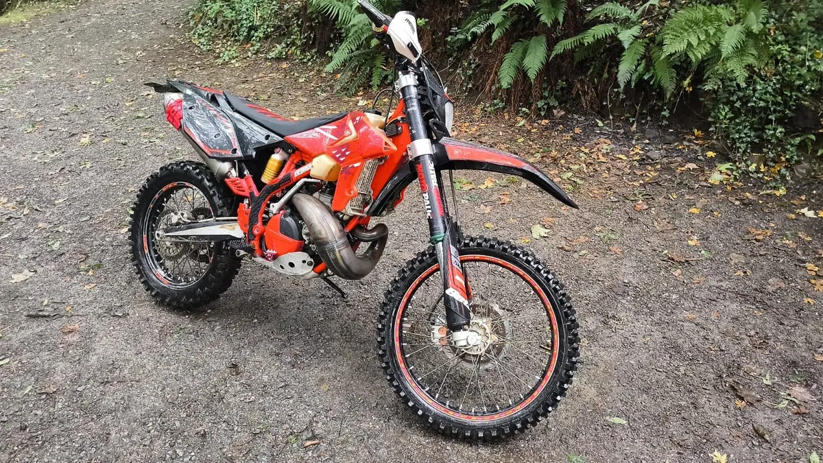 Beta 300 rr enduro motorbike road legal - Image 3