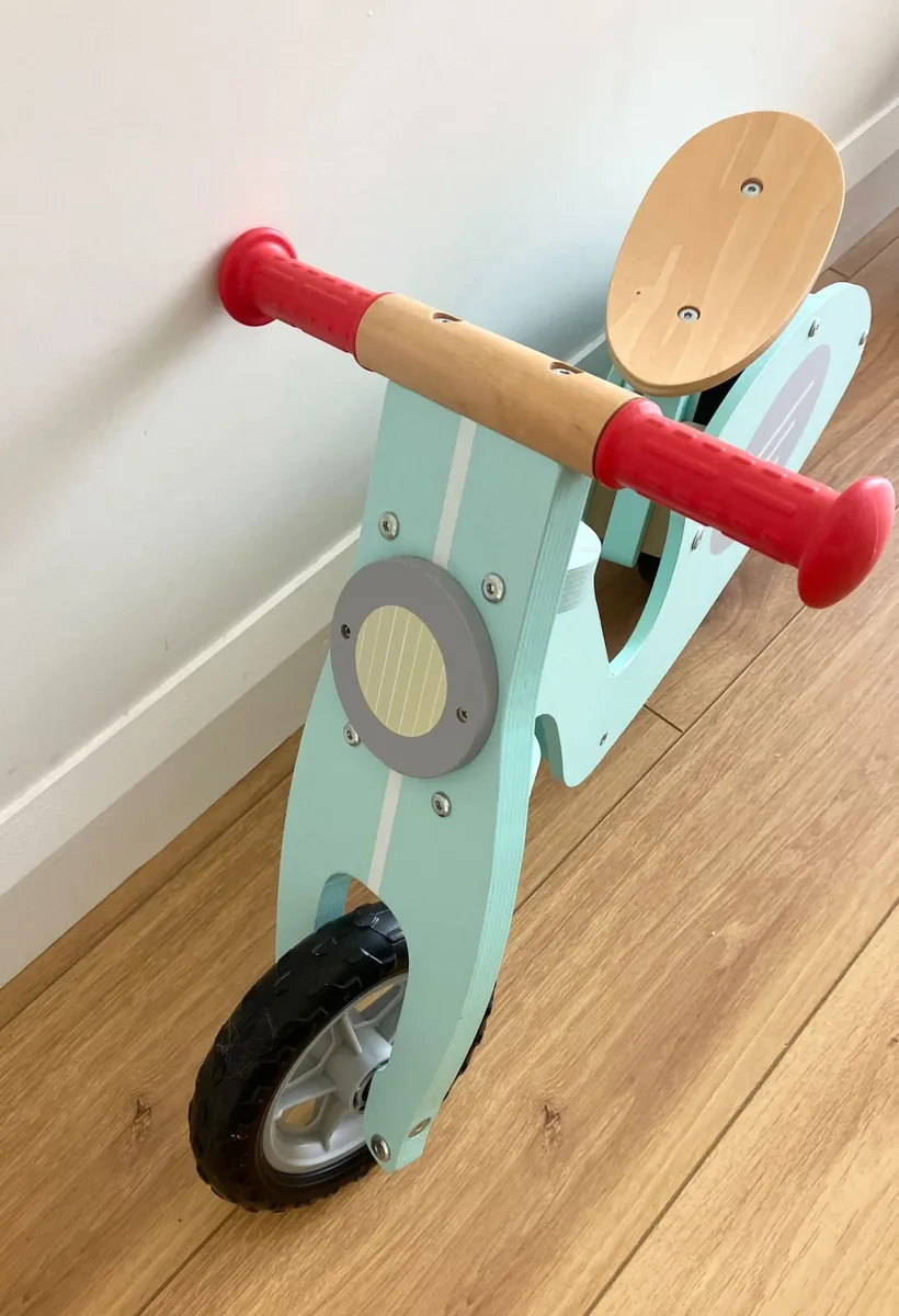 Balance Bike - Image 2