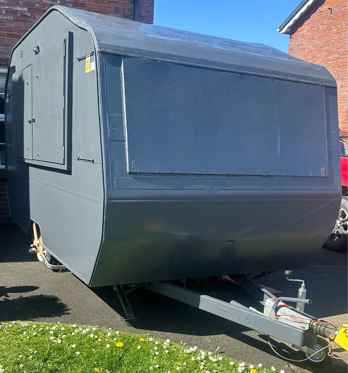 Vintage Coffee Trailer - Image 3