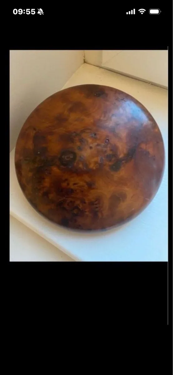 Handcrafted Walnut Jewellery / Trinket Box - Image 3