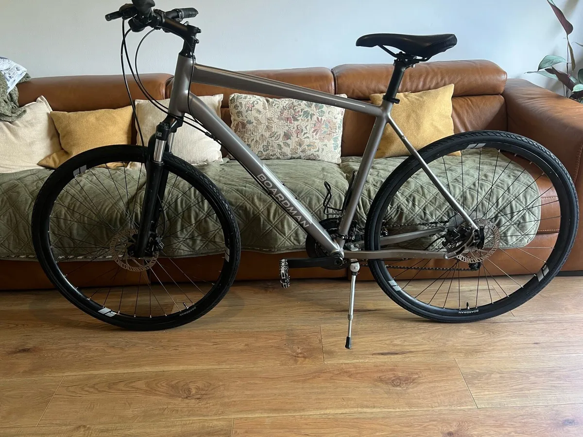 Boardman hybrid bike - Image 1