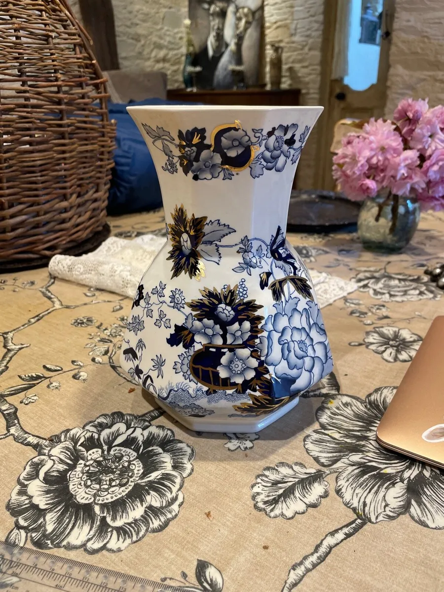 Mason’s ironstone Sapphire vase - Image 1