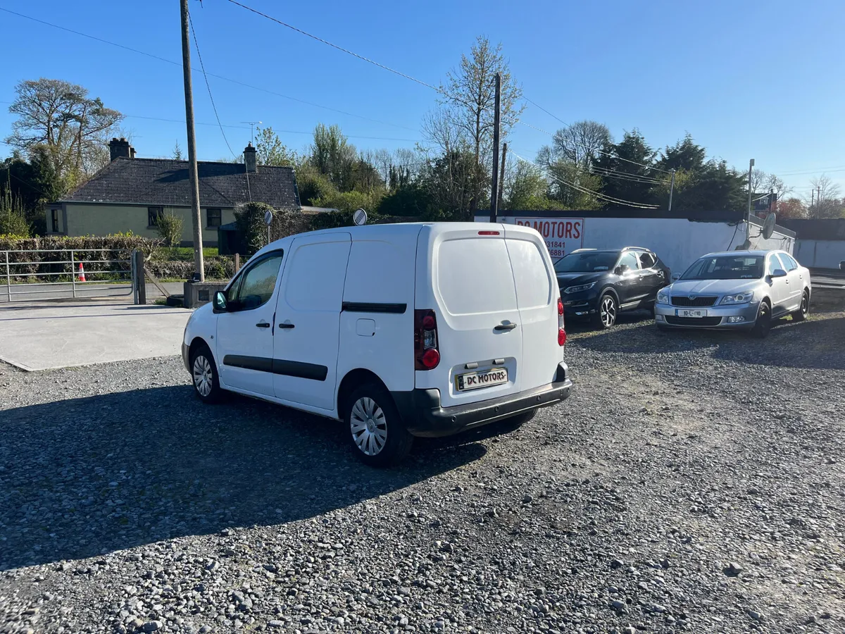 2017 Citroen Berlingo enterprise model 3 seater - Image 2