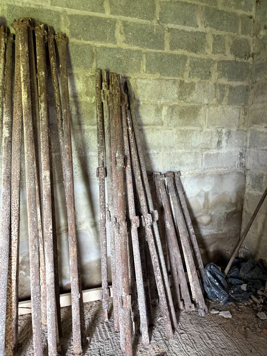 Scaffolding for sale - Image 1