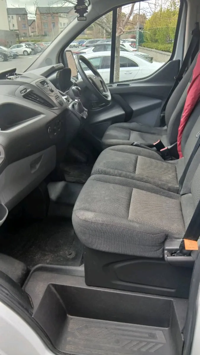 Ford Transit Custom Van - Image 3