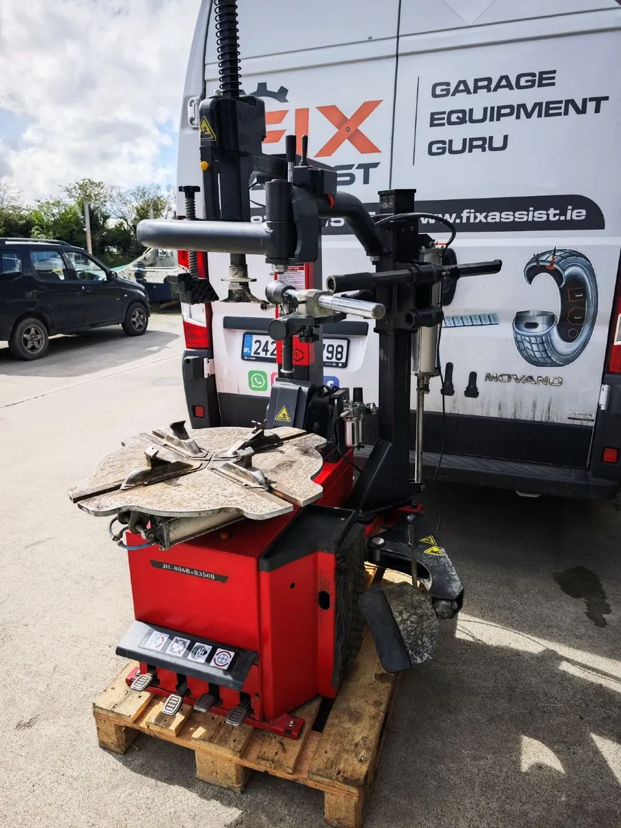Used Tyre Changer with Help Arm - Image 2