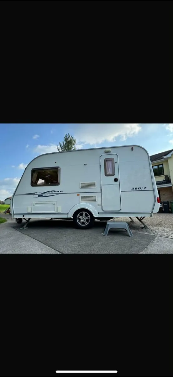 Coachman Amara 380/2 - Image 1