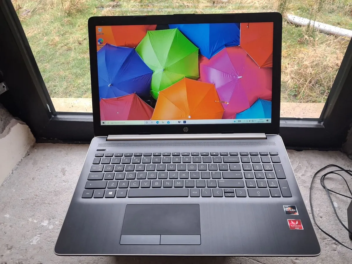 Laptop - Image 1