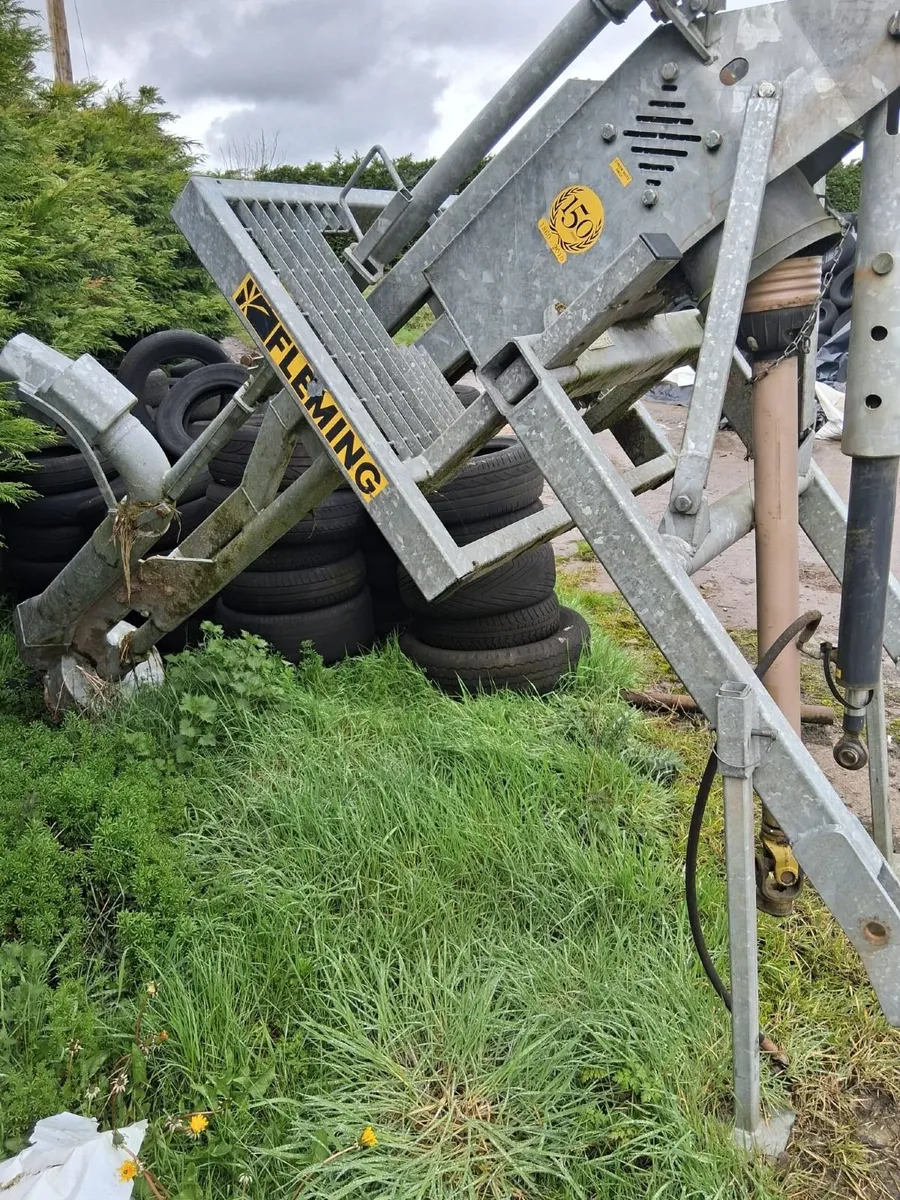 1100 gal Major Slurry Tanker & Fleming Agitator - Image 2