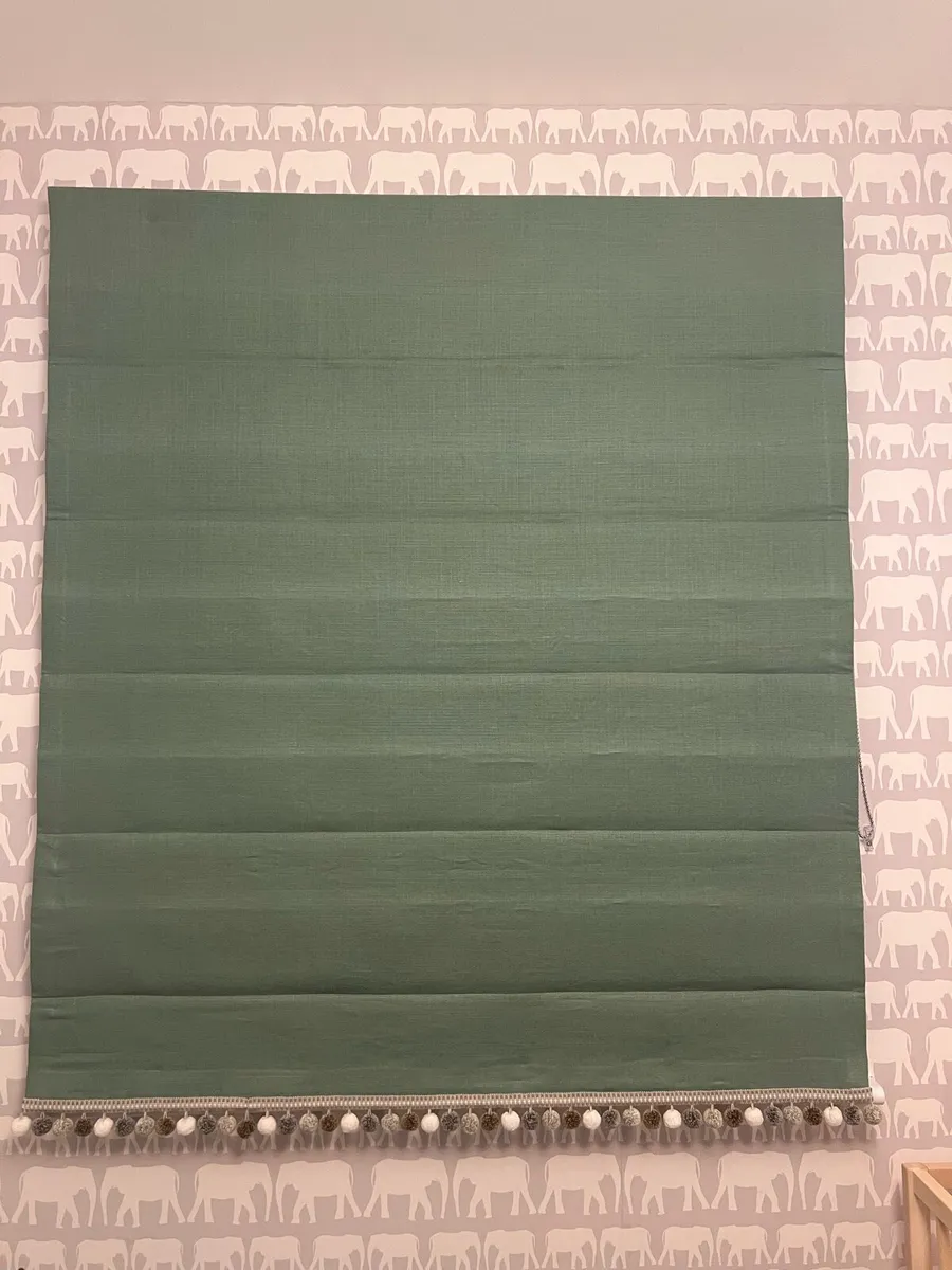 Roman Blinds - Black Out - Image 3