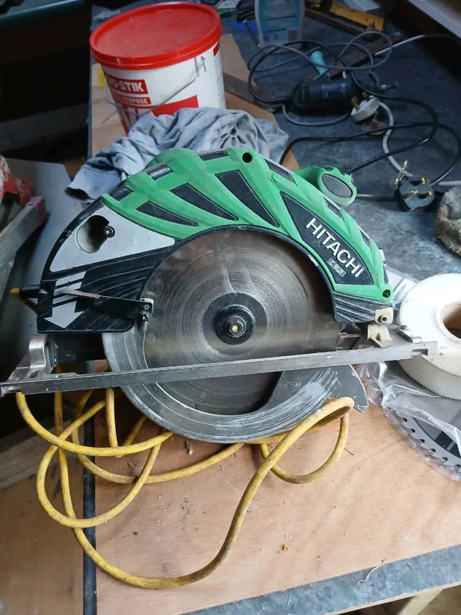 Circular saw - Image 1