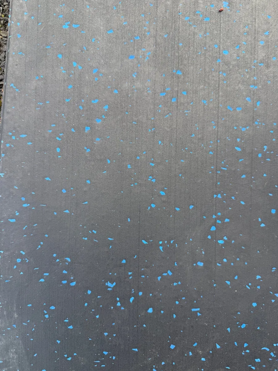 Rubber Tile Gym Flooring - Image 1