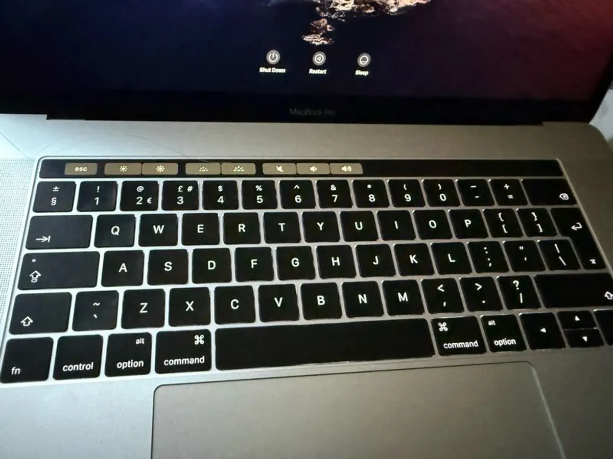 MacBook Pro Touchbar - Image 4