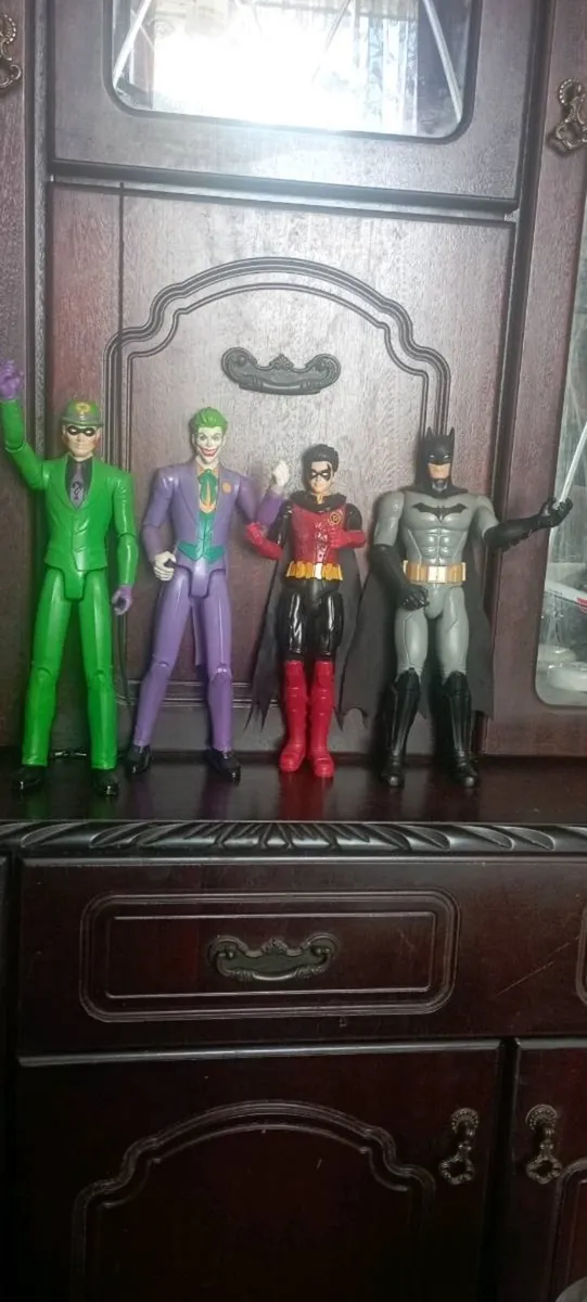A COLLECTION OF DC COMICS ACTION  FIGURES. - Image 1