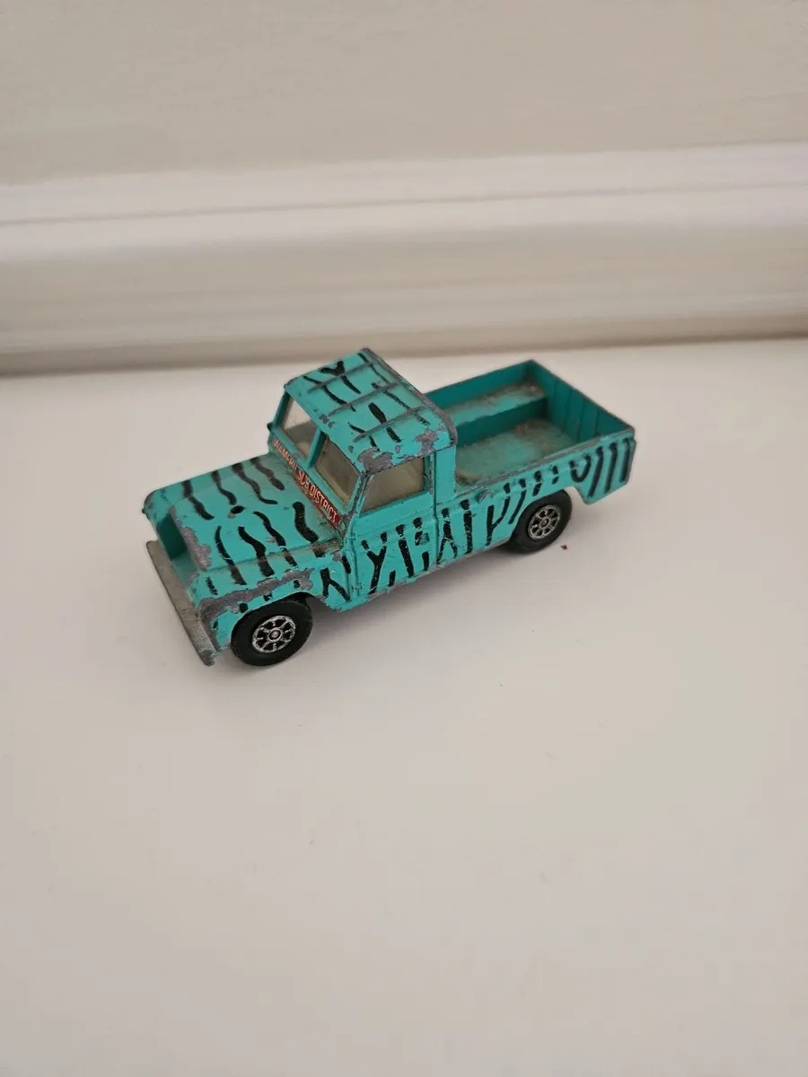 Corgi Daktari Landrover 1970's - Image 2