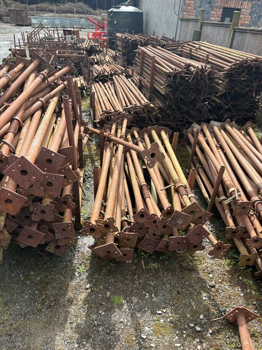 Acrow props - Image 1