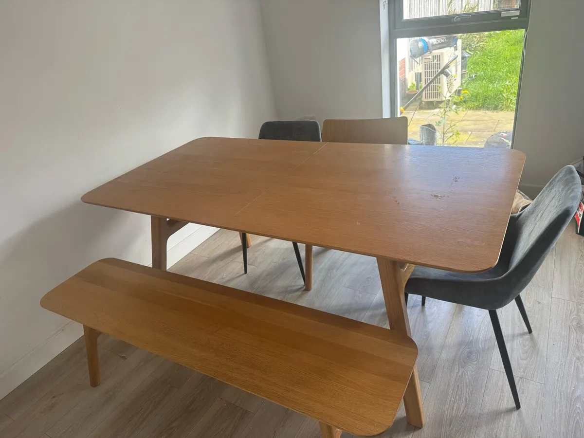 Table & Bench - Image 1