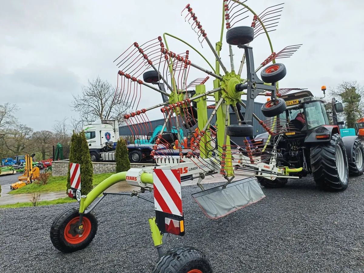 Claas 2600 Rake - Image 1