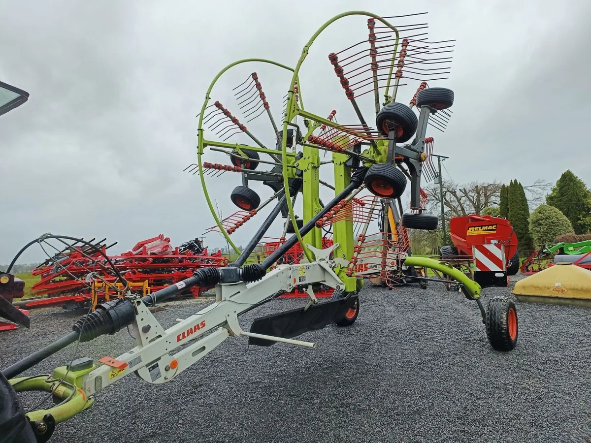 Claas 2600 Rake - Image 3