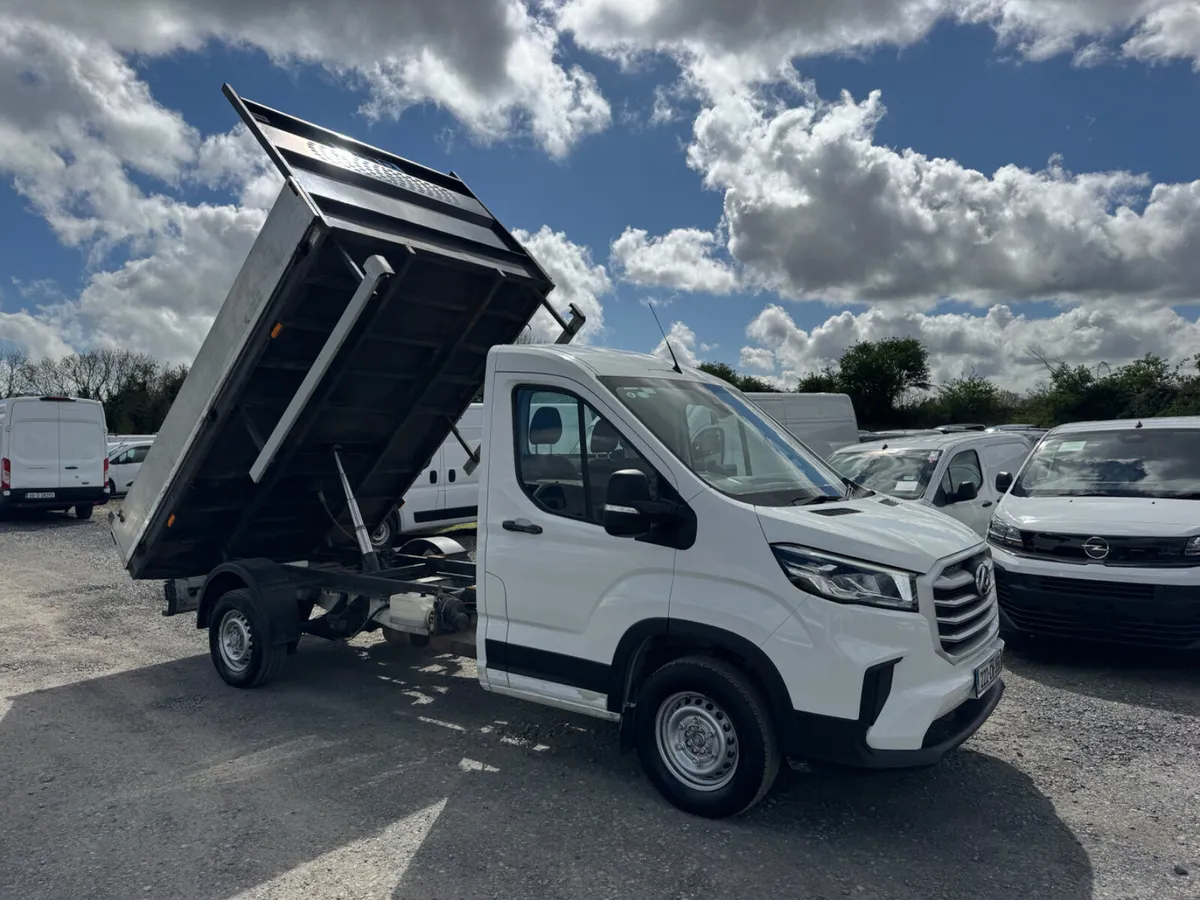 Maxus DELIVER 9 tipper - Image 1